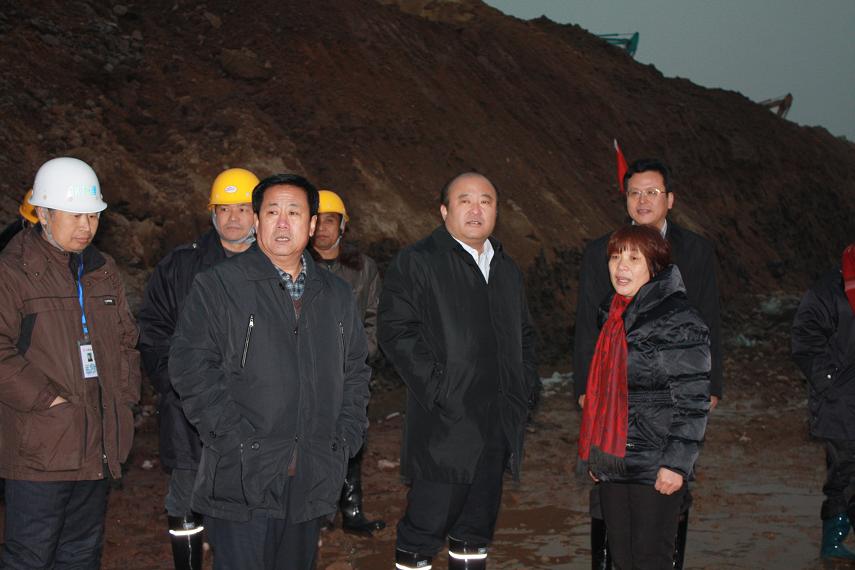 ��ί��ӛ�����˴�ί�����Ώ���܊ҕ�칤��